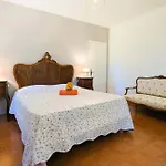 Nyaraló House With A Large 4000 M Private Park La Garde