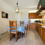 House With A Large 4000 M Private Park *