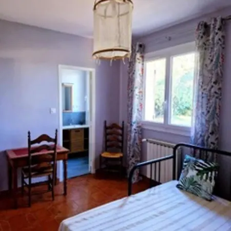 Vakantiehuis House With A Large 4000 M Private Park *